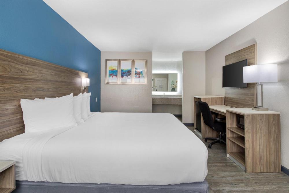 King Room interior